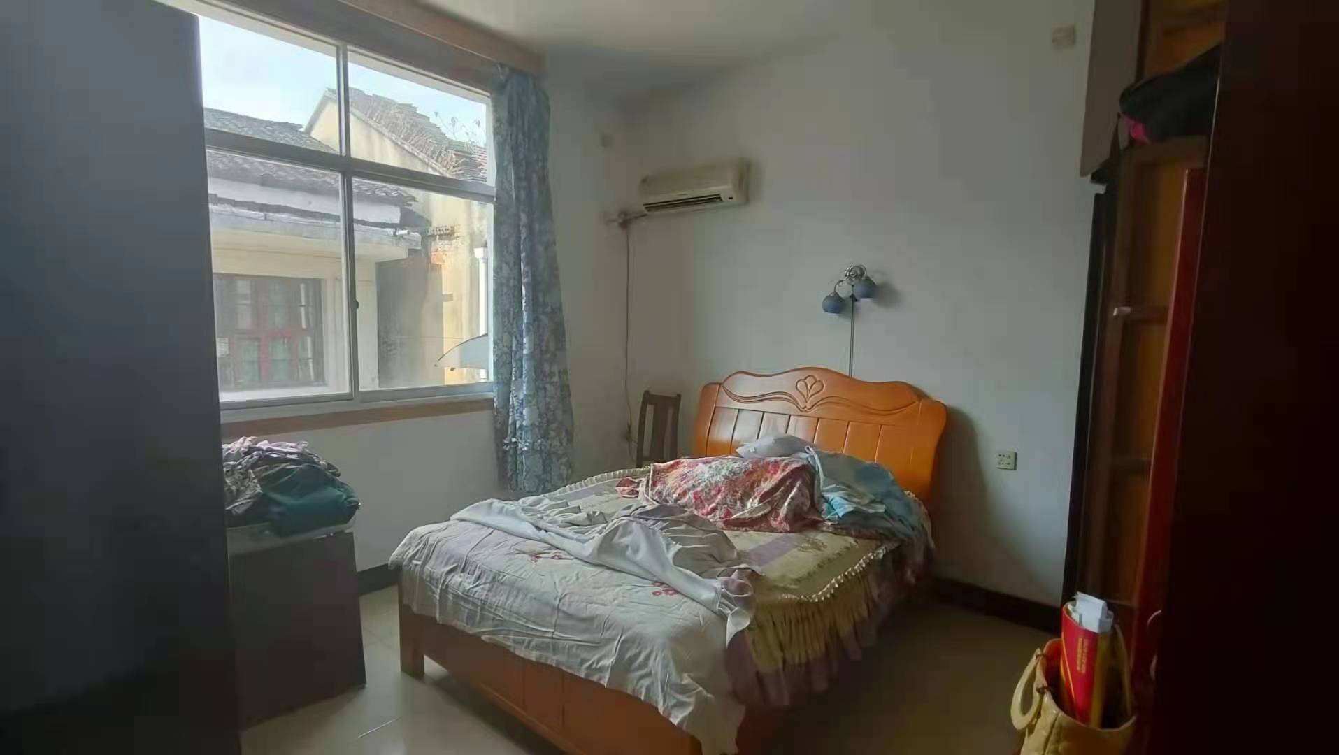 私房(桃源县所有)  3室2厅3卫    120.0万 私房(桃源县所有)  3室2厅3卫    120.0万客厅