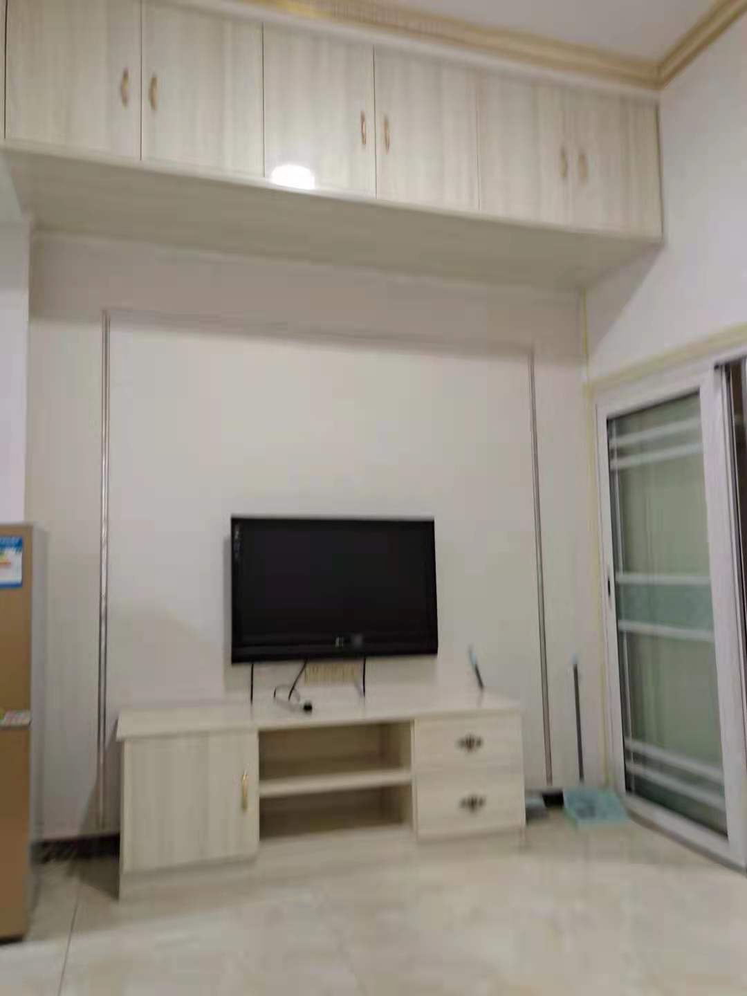 鸿星新天地 1室1厅1卫 1100.0元/月 鸿星新天地 1室1厅1卫 1100.0元/月室内图