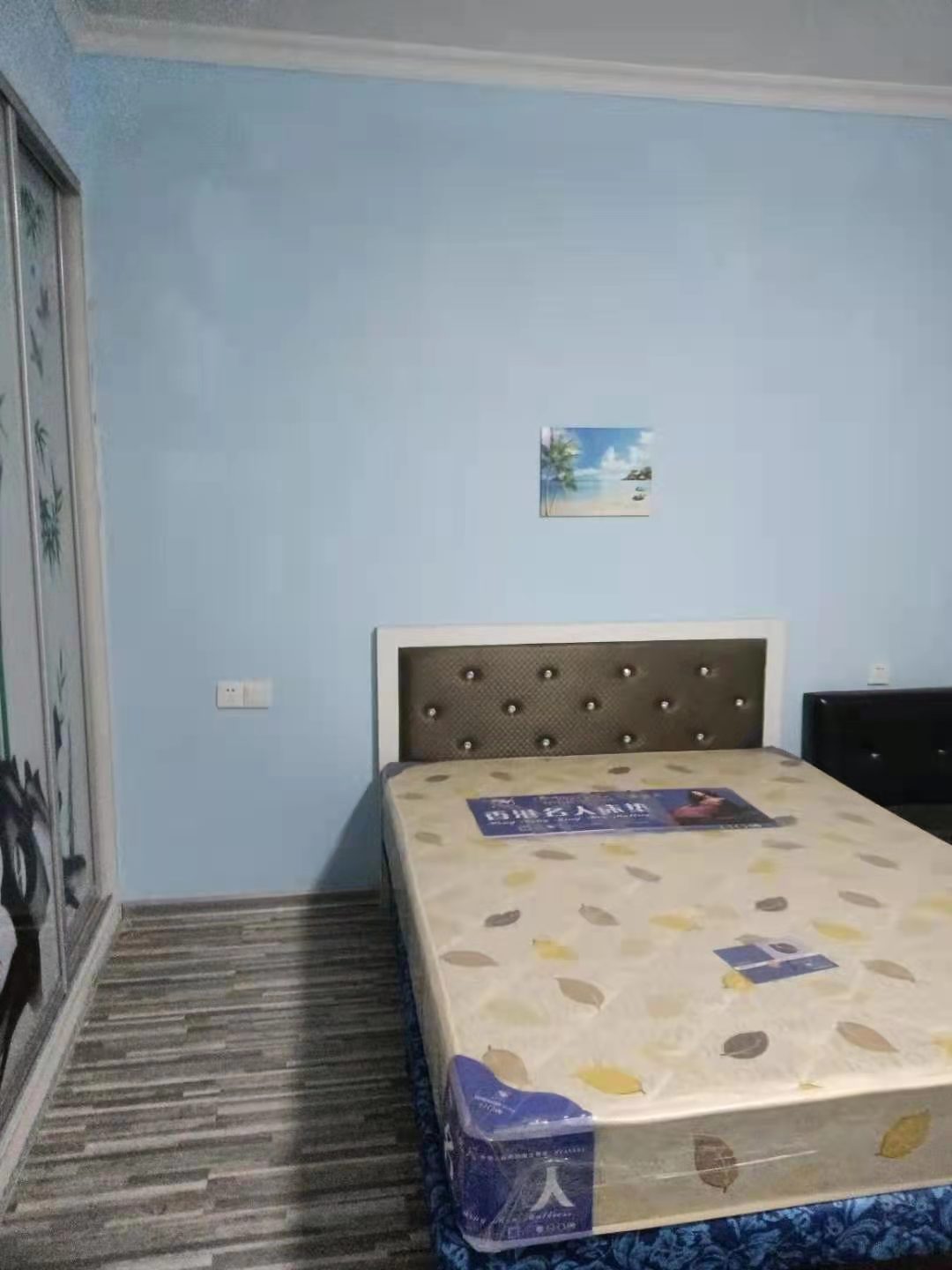 冠都现代城(冠都幸福彼岸)  1室1厅1卫    1100.0元/月 冠都现代城(冠都幸福彼岸)  1室1厅1卫    1100.0元/月室内图