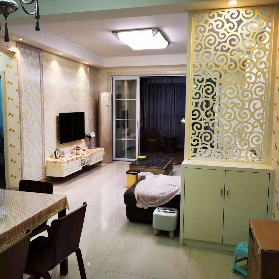 棕榈园  3室2厅1卫    2500.0元/月 棕榈园  3室2厅1卫    2500.0元/月户型图