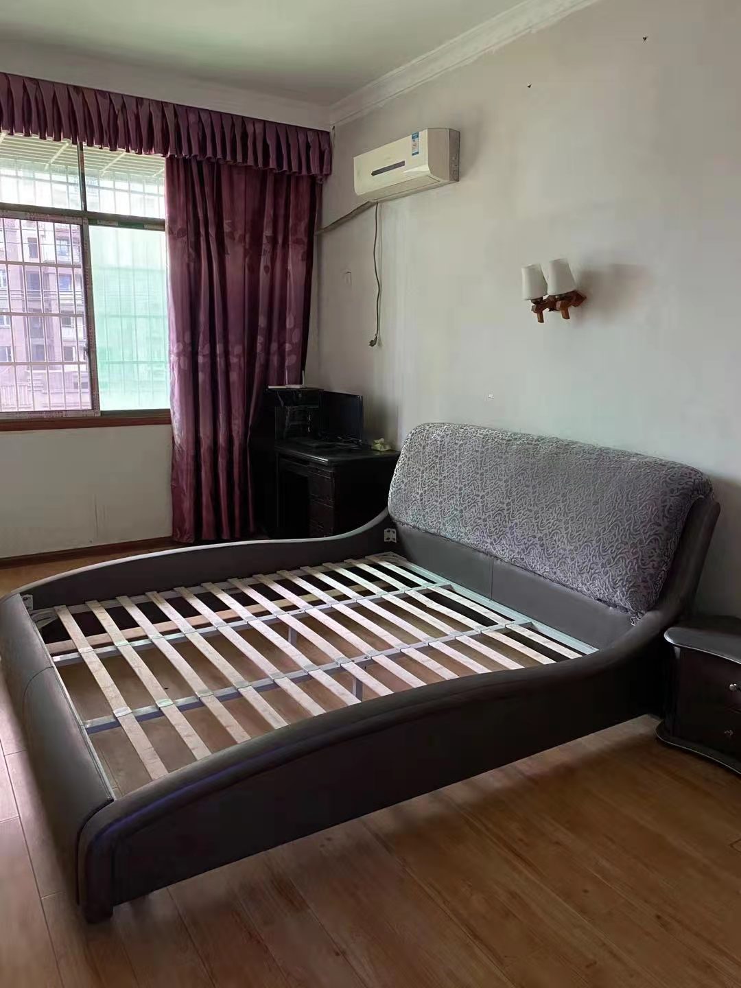 溪谷新村 2室2厅1卫 800.0元/月 溪谷新村 2室2厅1卫 800.0元/月室内图