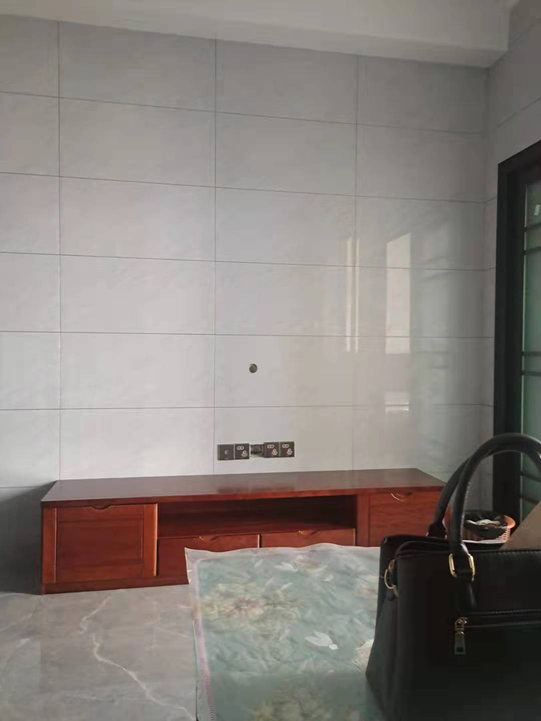 新九龙环球商业广场 2室1厅1卫 1200.0元/月 新九龙环球商业广场 2室1厅1卫 1200.0元/月室内图