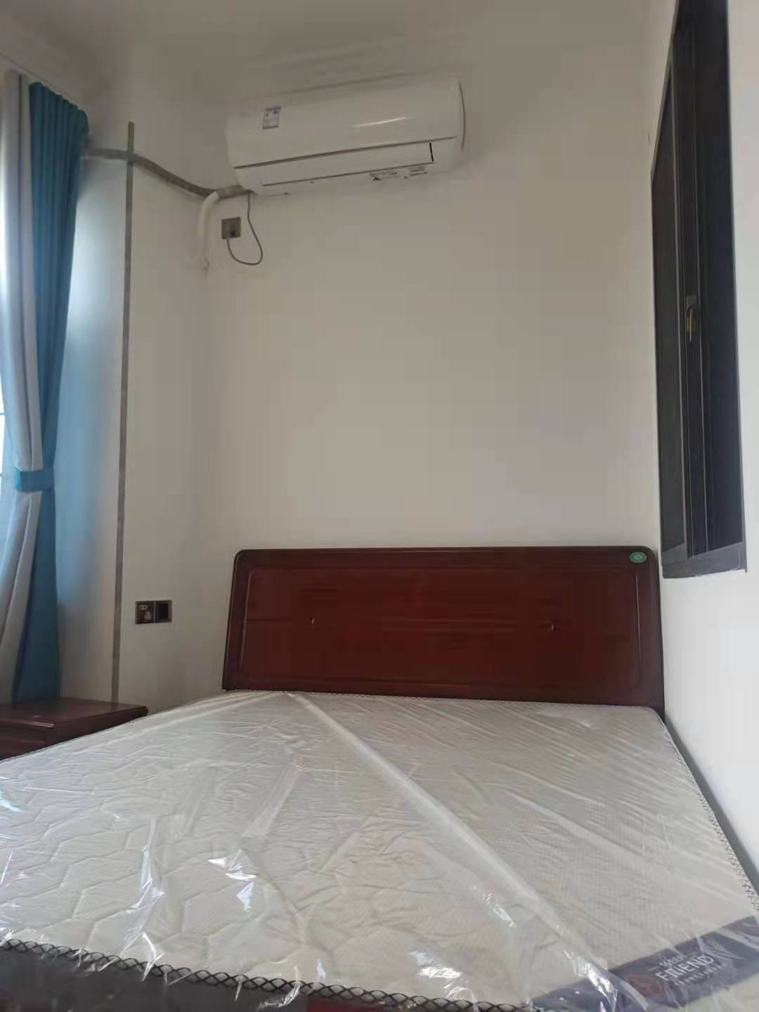 新九龙环球商业广场 2室1厅1卫 1200.0元/月 新九龙环球商业广场 2室1厅1卫 1200.0元/月室内图