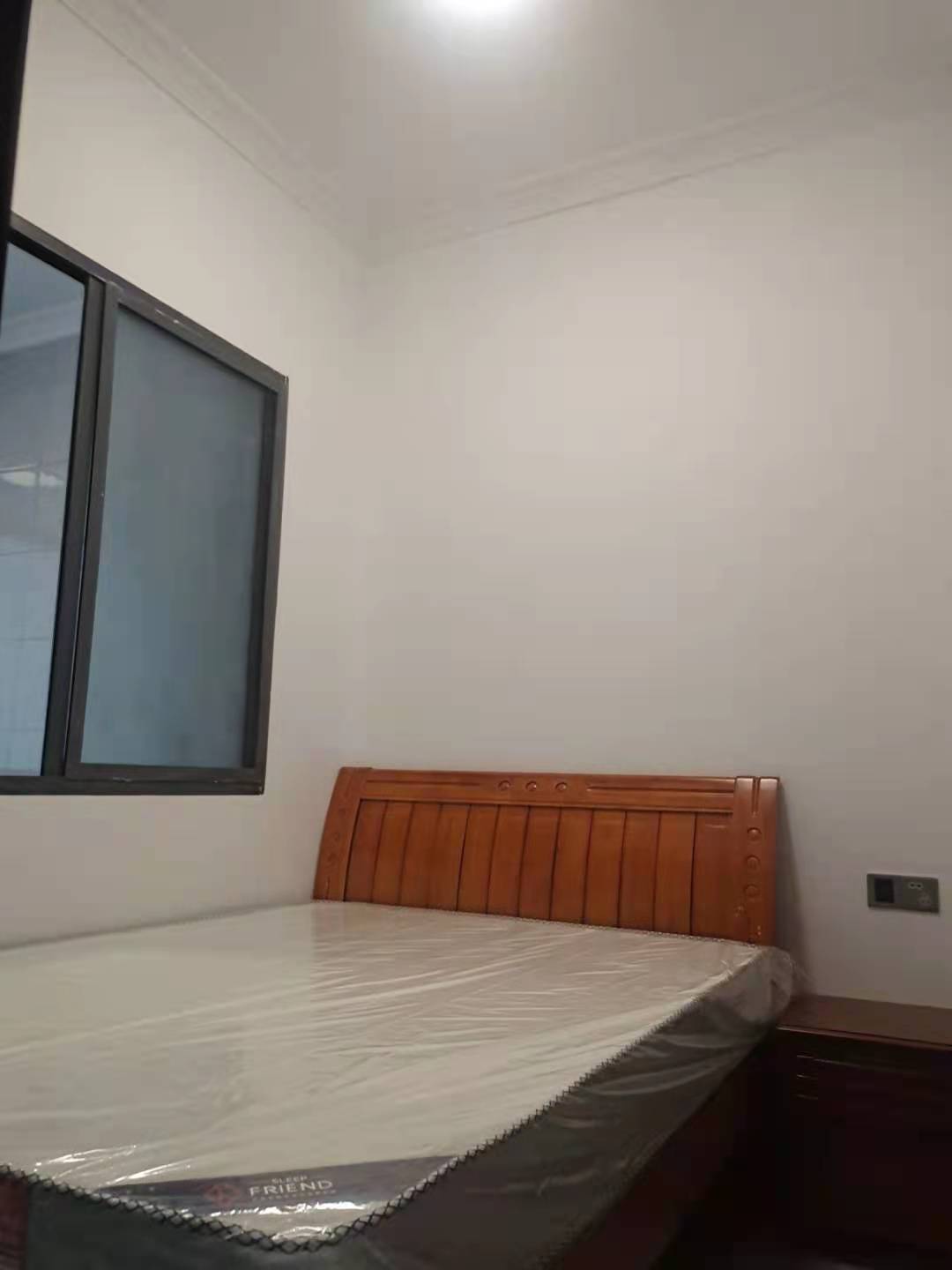 新九龙环球商业广场 2室1厅1卫 1200.0元/月 新九龙环球商业广场 2室1厅1卫 1200.0元/月室内图