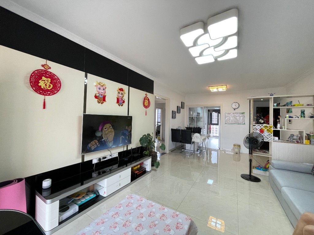 蓝溪谷  3室2厅1卫   105.00万客厅