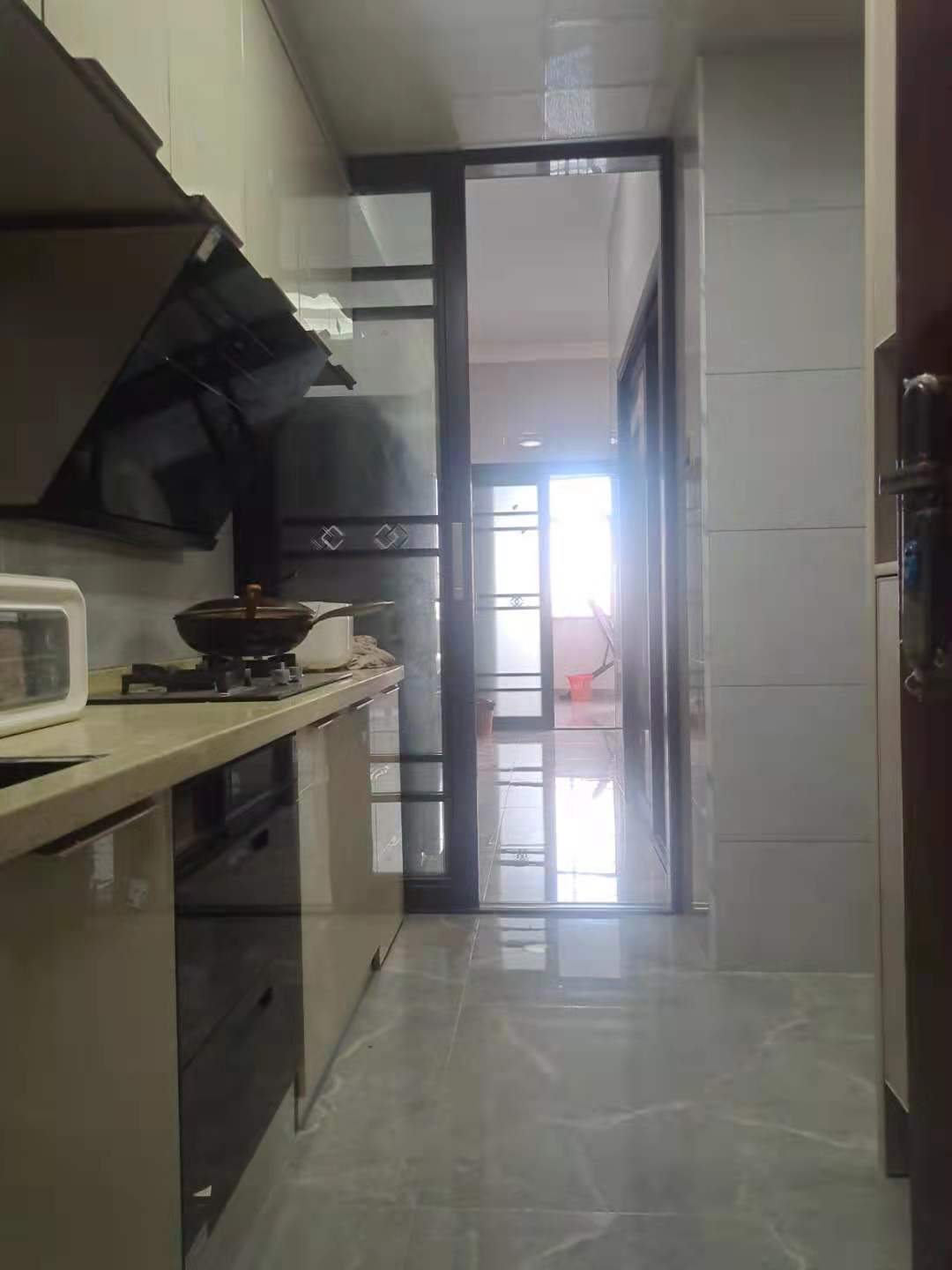 新九龙环球商业广场 2室1厅1卫 1200.0元/月 新九龙环球商业广场 2室1厅1卫 1200.0元/月室内图