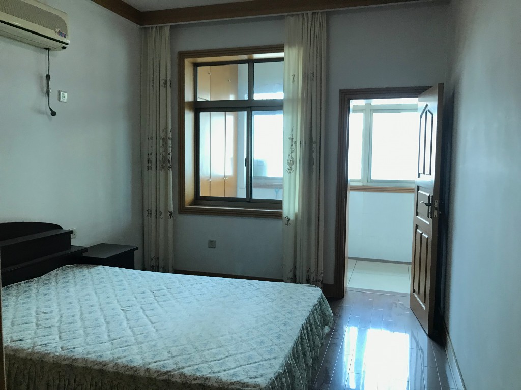 娄底市区物资局 3室2厅2卫 76.8万 娄底市区物资局 3室2厅2卫 76.8万卧室