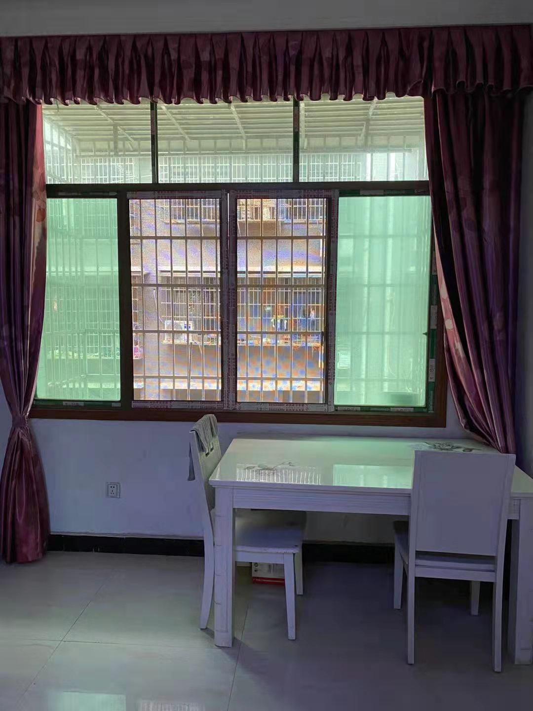 溪谷新村 2室2厅1卫 800.0元/月 溪谷新村 2室2厅1卫 800.0元/月室内图