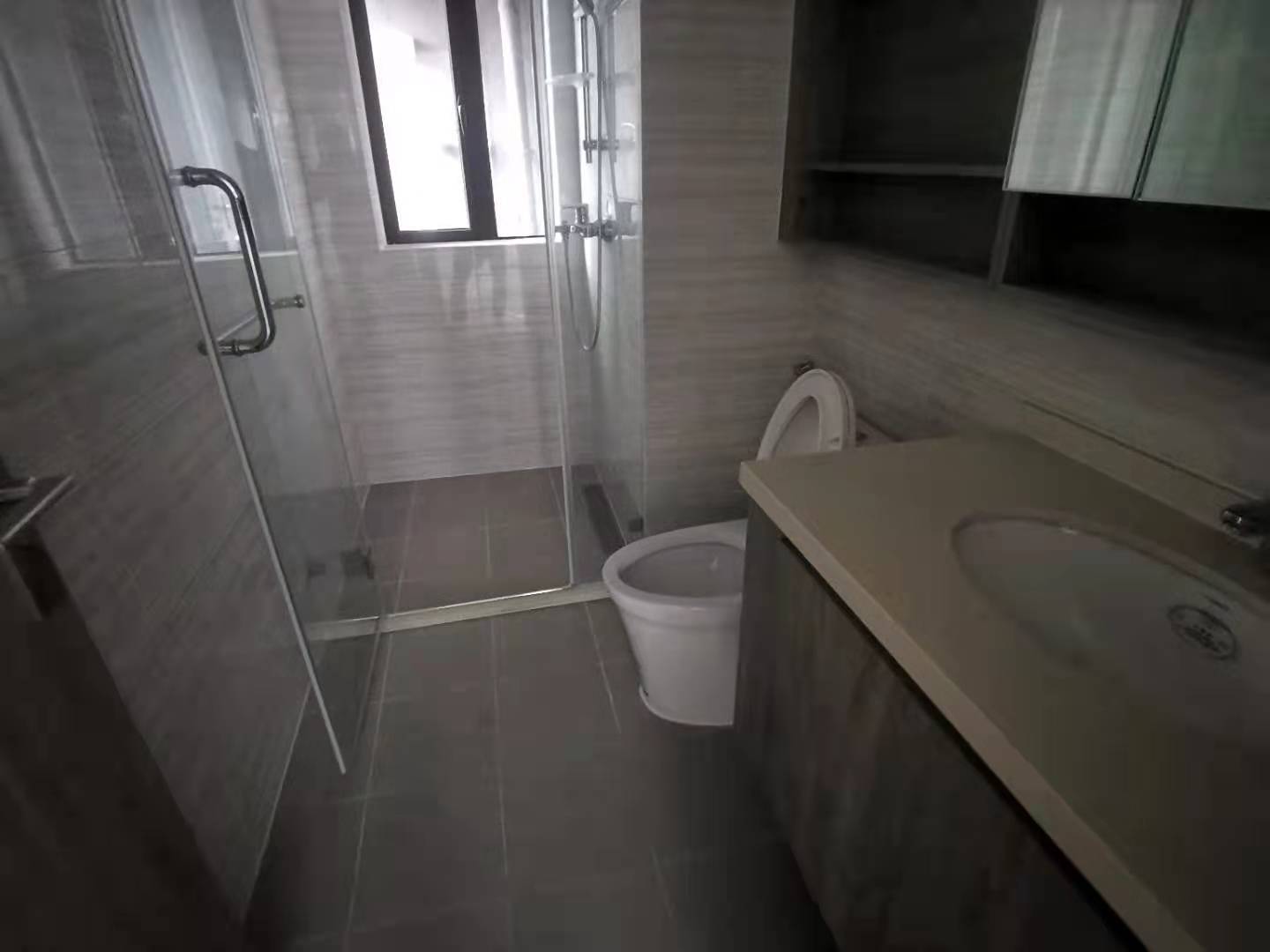 蓝溪谷 3室2厅2卫 75.0万 蓝溪谷 3室2厅2卫 75.0万客厅