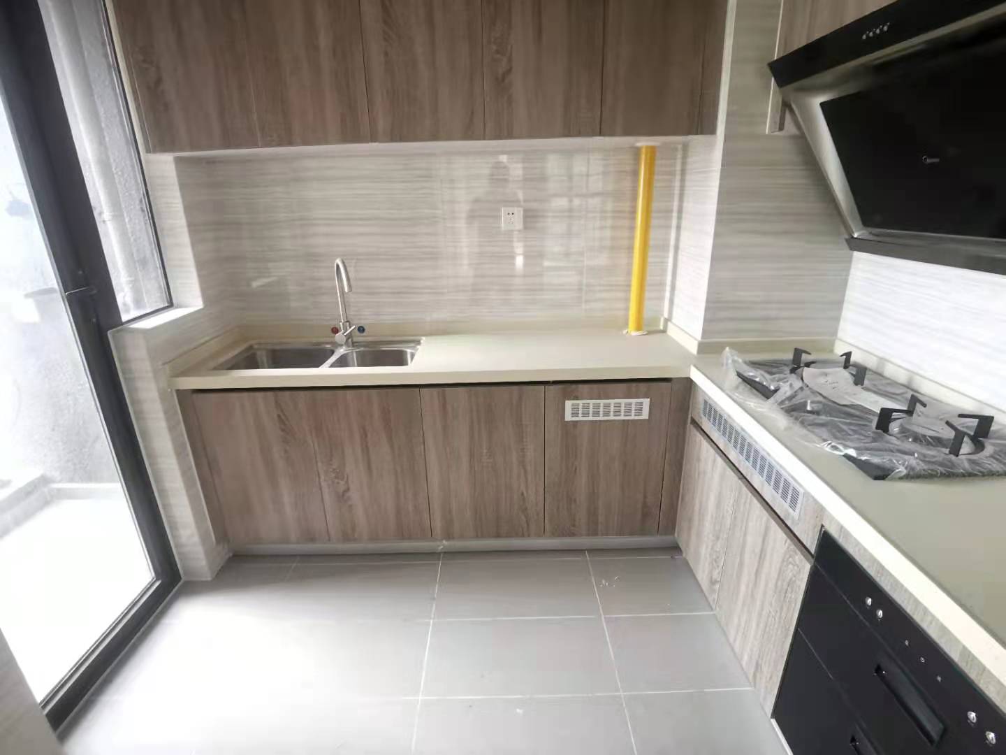 蓝溪谷 3室2厅2卫 75.0万 蓝溪谷 3室2厅2卫 75.0万客厅