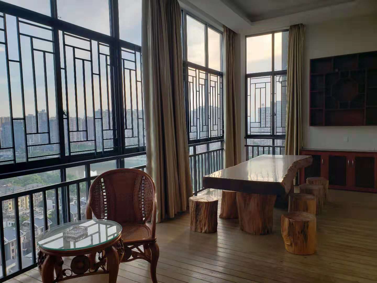 衡府  4室2厅2卫   145.00万户型图