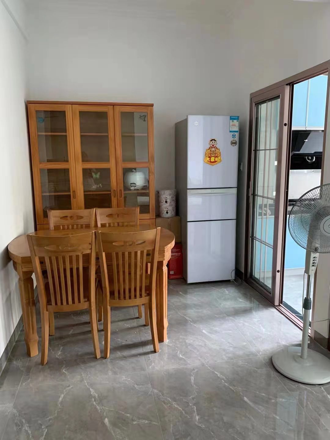 赫山新天地 1室2厅1卫 1500.0元/月 赫山新天地 1室2厅1卫 1500.0元/月室内图