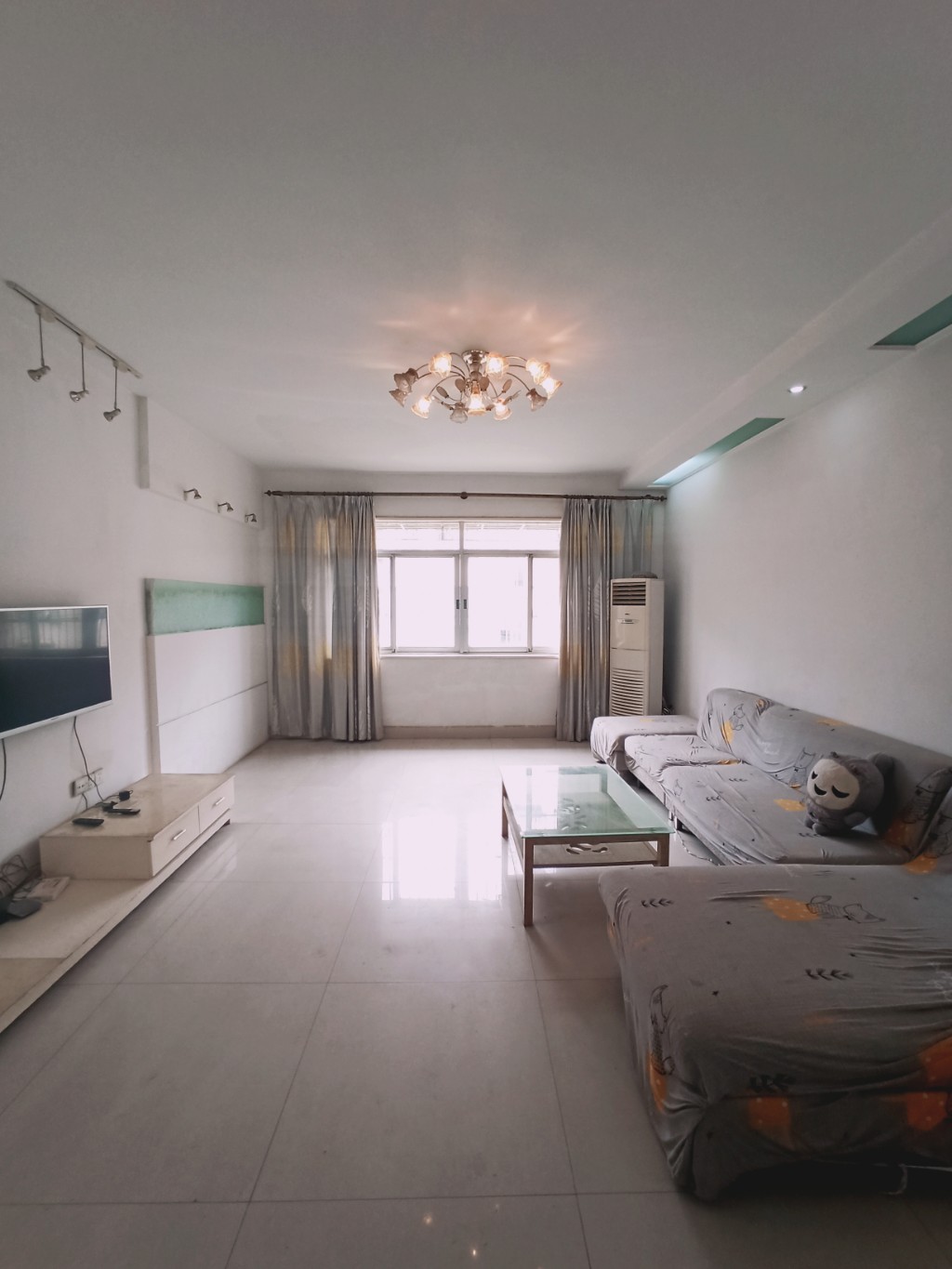 电厂新村 3室2厅2卫 1800.0元/月 电厂新村 3室2厅2卫 1800.0元/月室内图