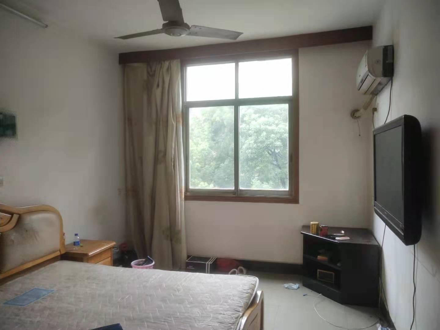 污水处理厂家属区 2室1厅1卫 800.0元/月 污水处理厂家属区 2室1厅1卫 800.0元/月室内图