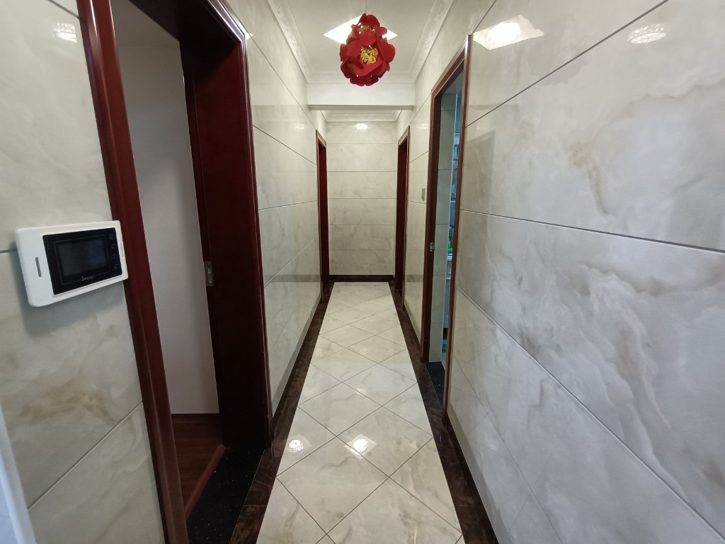 孙水明珠  4室2厅2卫    90.0万 孙水明珠  4室2厅2卫    90.0万卫生间