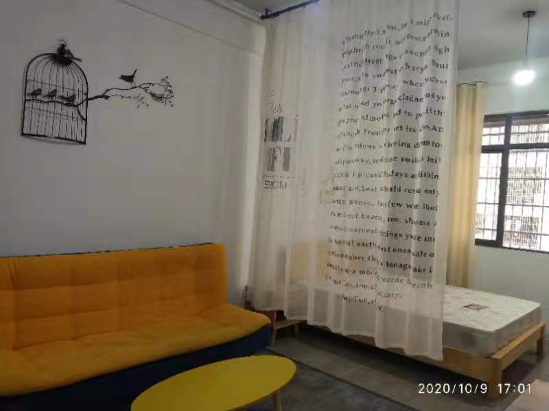 和厚园小区二期 1室1厅1卫 1300.0元/月 和厚园小区二期 1室1厅1卫 1300.0元/月室内图