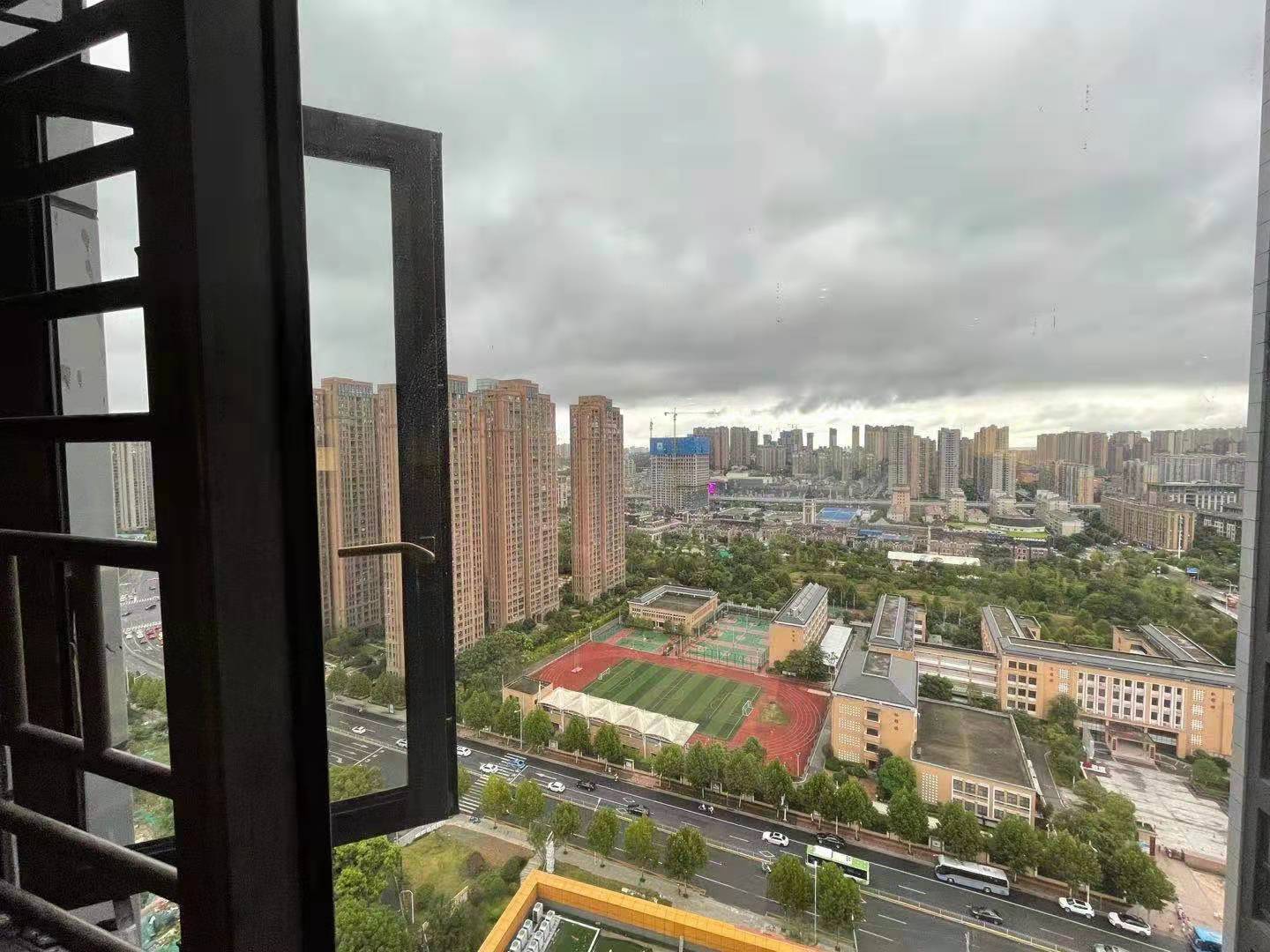 万科金色麦田  2室1厅1卫    2800.0元/月室内图
