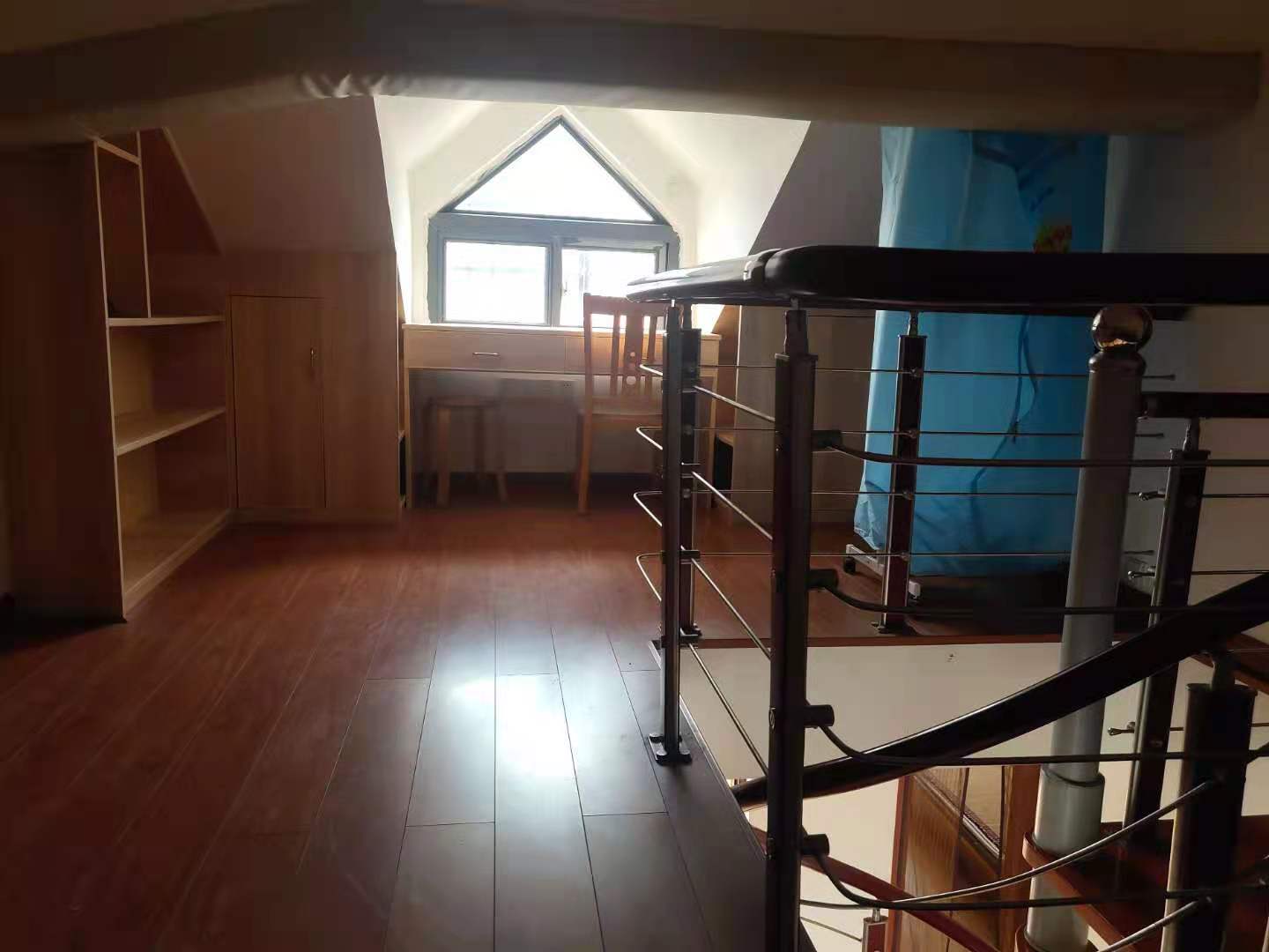 金色荷塘 2室2厅1卫 1400.0元/月 金色荷塘 2室2厅1卫 1400.0元/月室内图