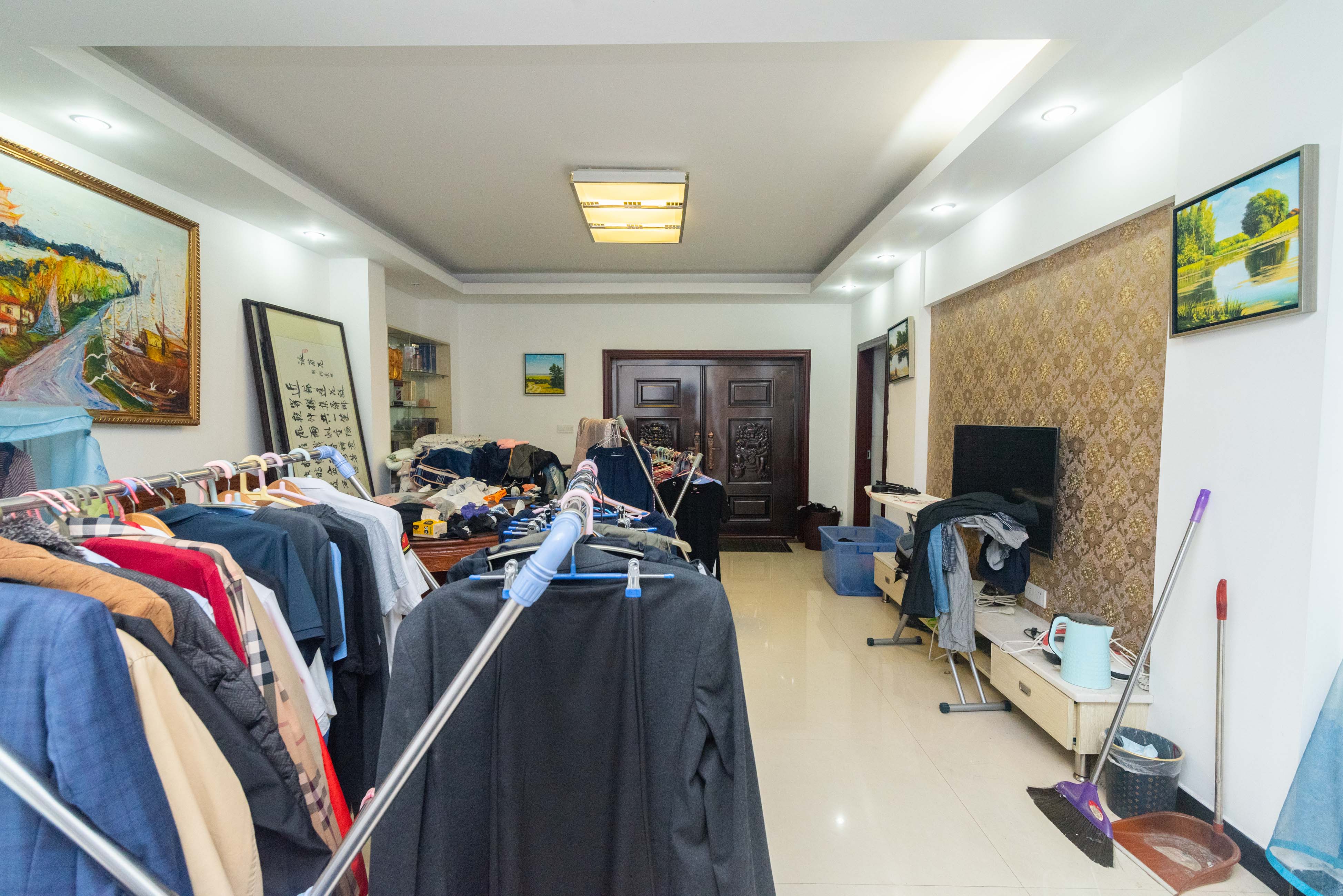 京电花园  3室2厅2卫    140.0万室内图1