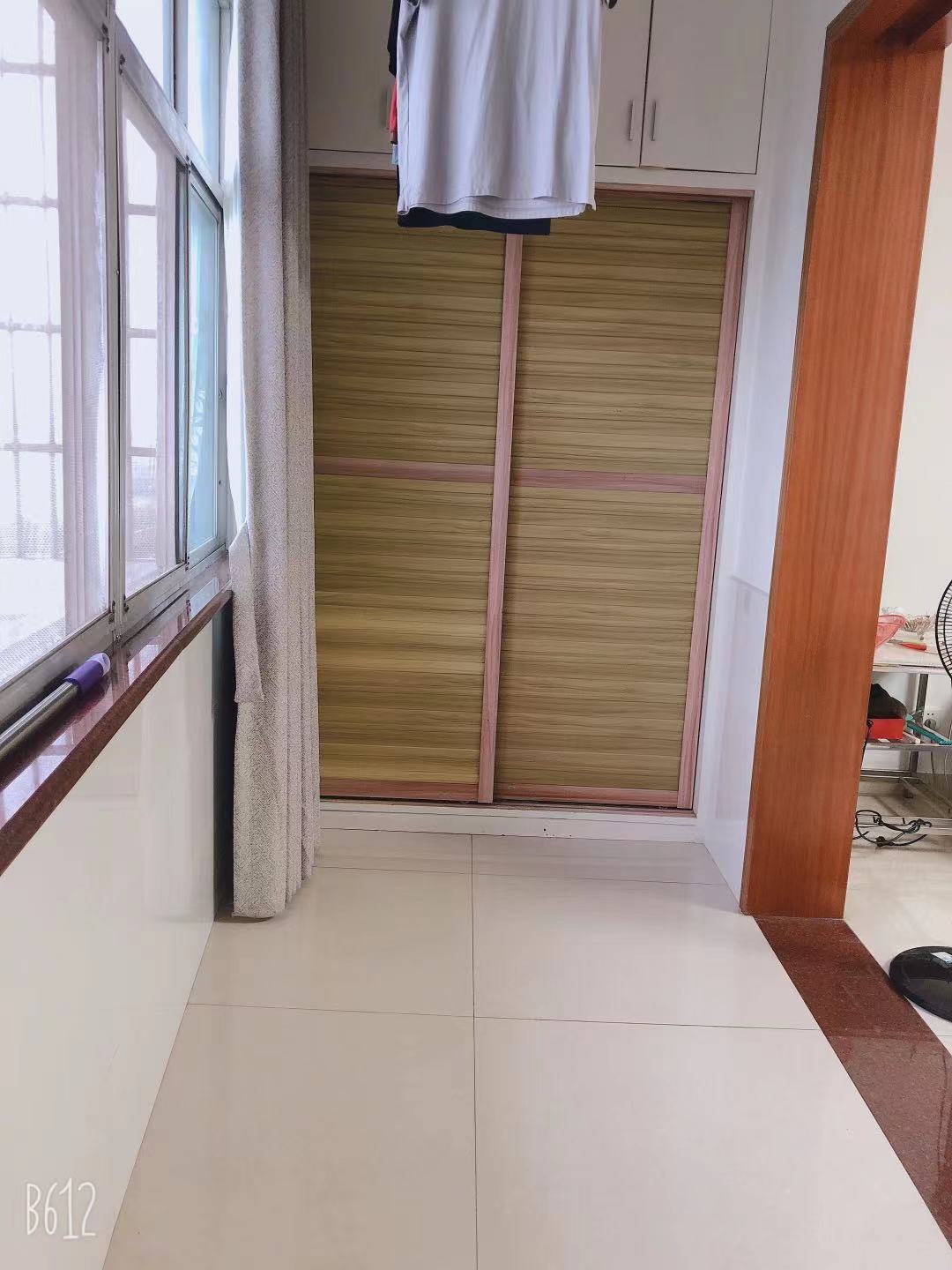 碧水馨城 3室2厅2卫 85.8万 碧水馨城 3室2厅2卫 85.8万阳台