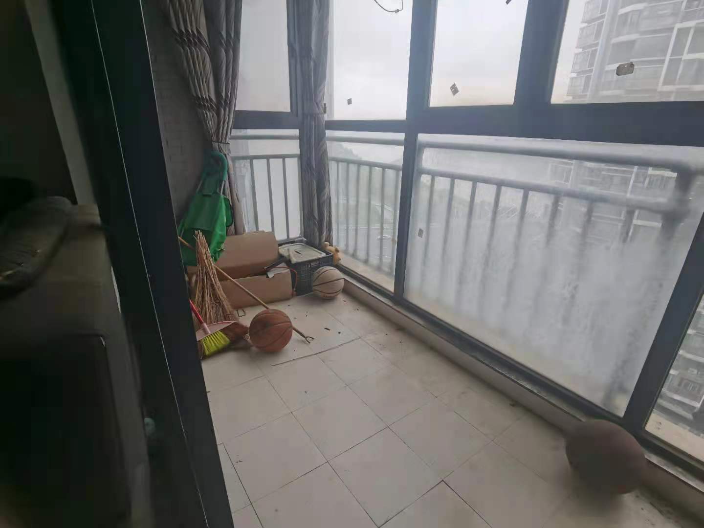 太一御江城 3室2厅2卫 2000.0元/月 太一御江城 3室2厅2卫 2000.0元/月室内图