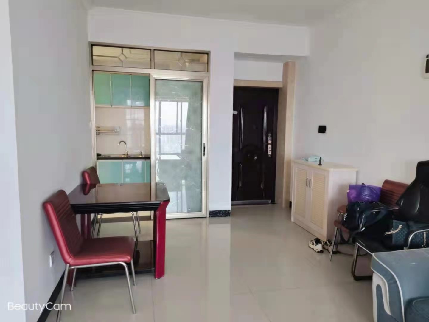 金和天下 3室2厅1卫 1800.0元/月 金和天下 3室2厅1卫 1800.0元/月室内图