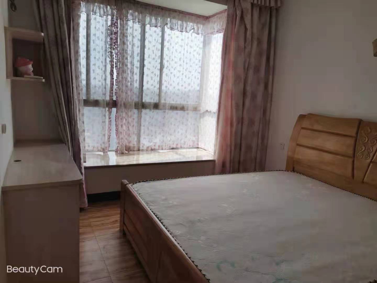 金和天下 3室2厅1卫 1800.0元/月 金和天下 3室2厅1卫 1800.0元/月室内图