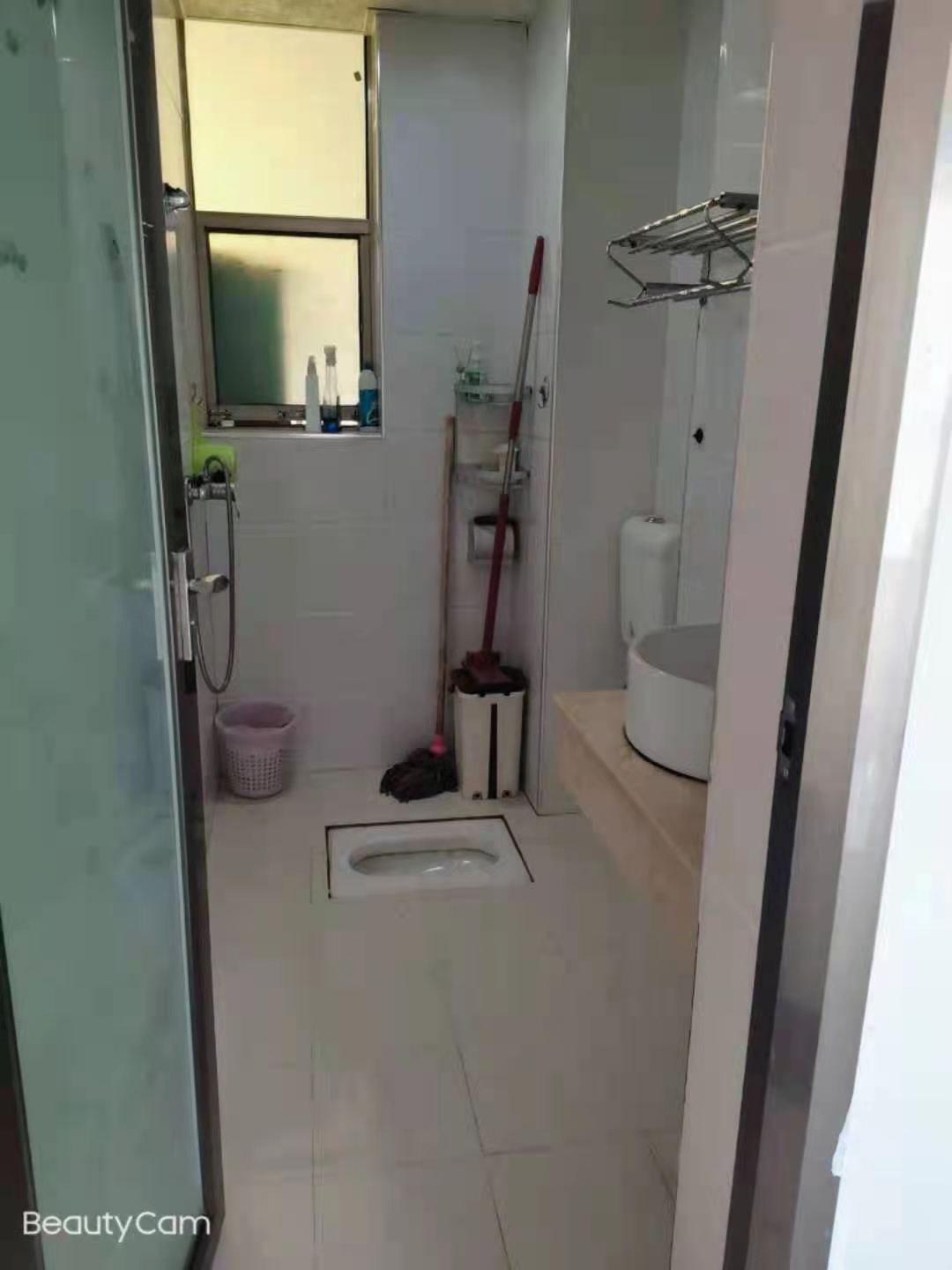 金和天下 3室2厅1卫 1800.0元/月 金和天下 3室2厅1卫 1800.0元/月室内图