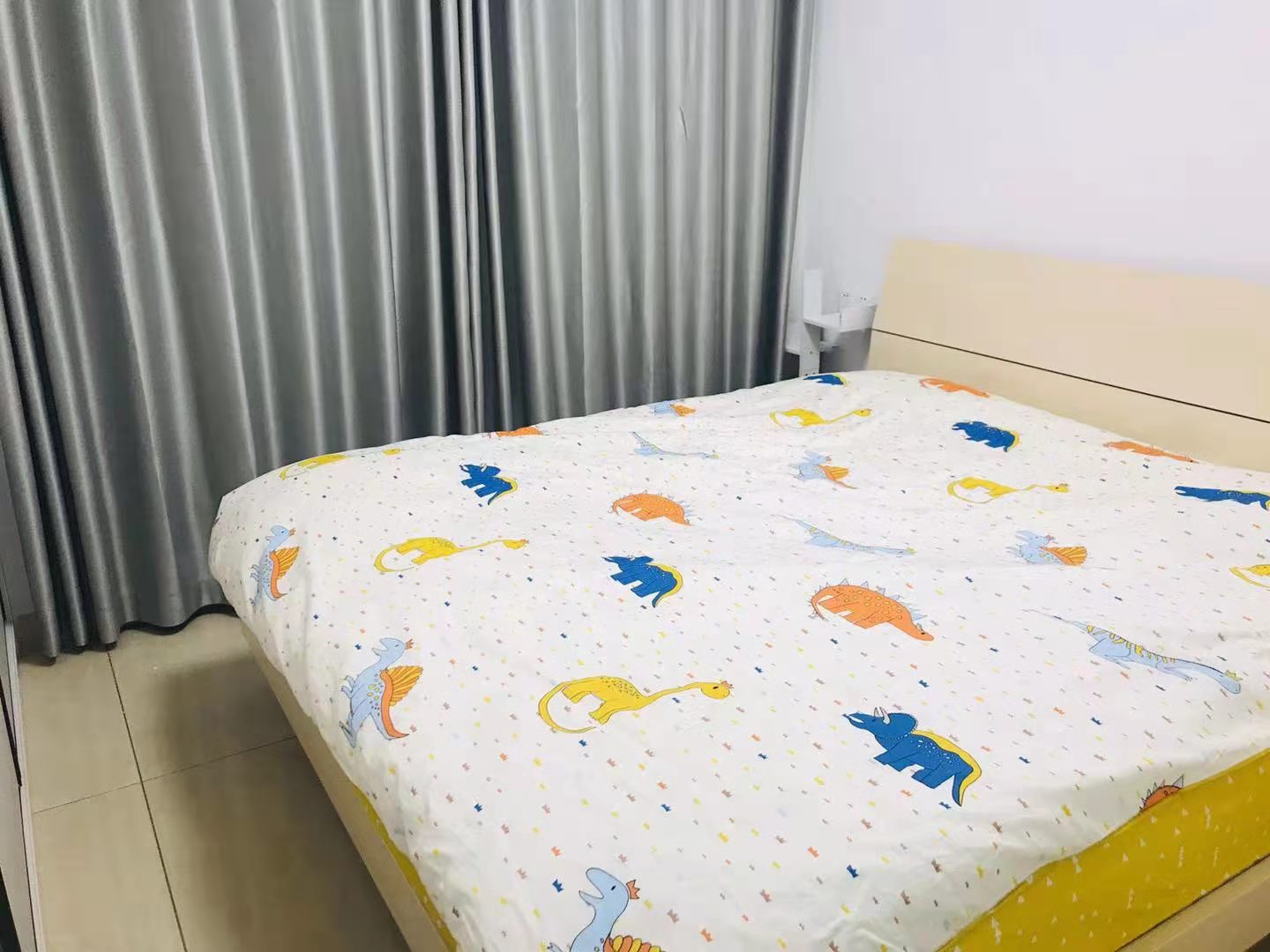 巴陵壹号 1室1厅1卫 1600.0元/月 巴陵壹号 1室1厅1卫 1600.0元/月室内图