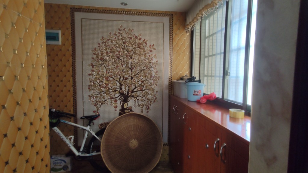 城南壹号 4室2厅2卫 115.0万 城南壹号 4室2厅2卫 115.0万客厅