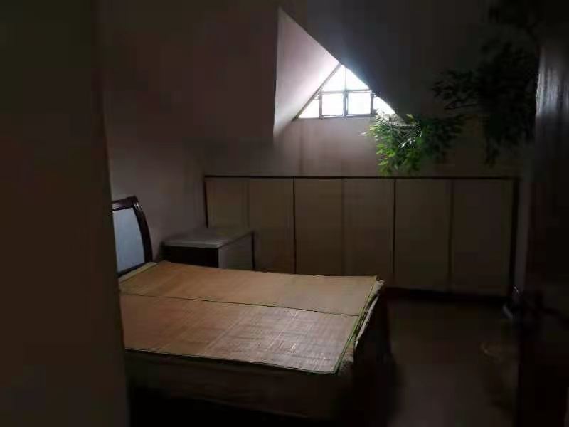 法院小区 2室2厅1卫 1000.0元/月 法院小区 2室2厅1卫 1000.0元/月室内图