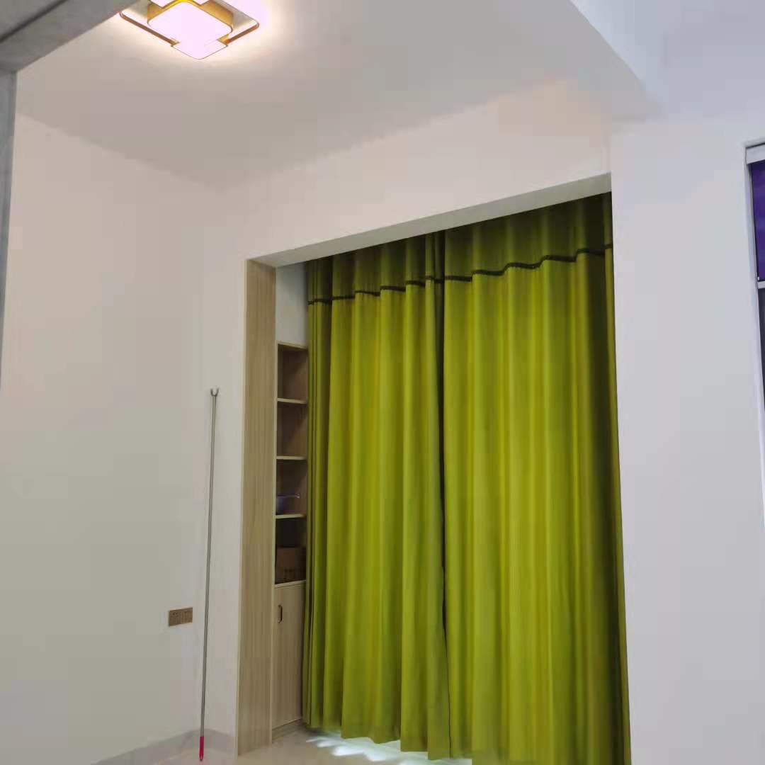 逸都花园 3室2厅1卫 2400.0元/月 逸都花园 3室2厅1卫 2400.0元/月室内图