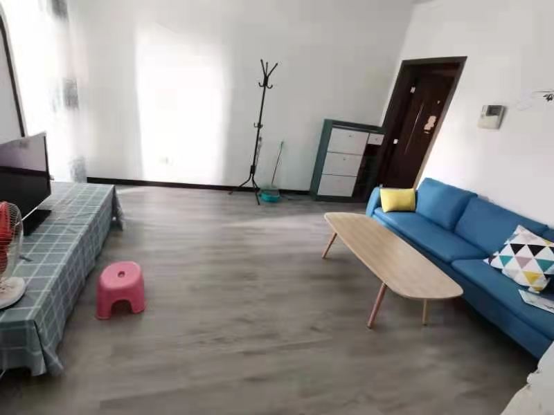 城南春天(金城大厦)  1室1厅1卫    1200.0元/月 城南春天(金城大厦)  1室1厅1卫    1200.0元/月室内图