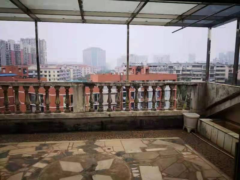 法院小区 2室2厅1卫 1000.0元/月 法院小区 2室2厅1卫 1000.0元/月室内图