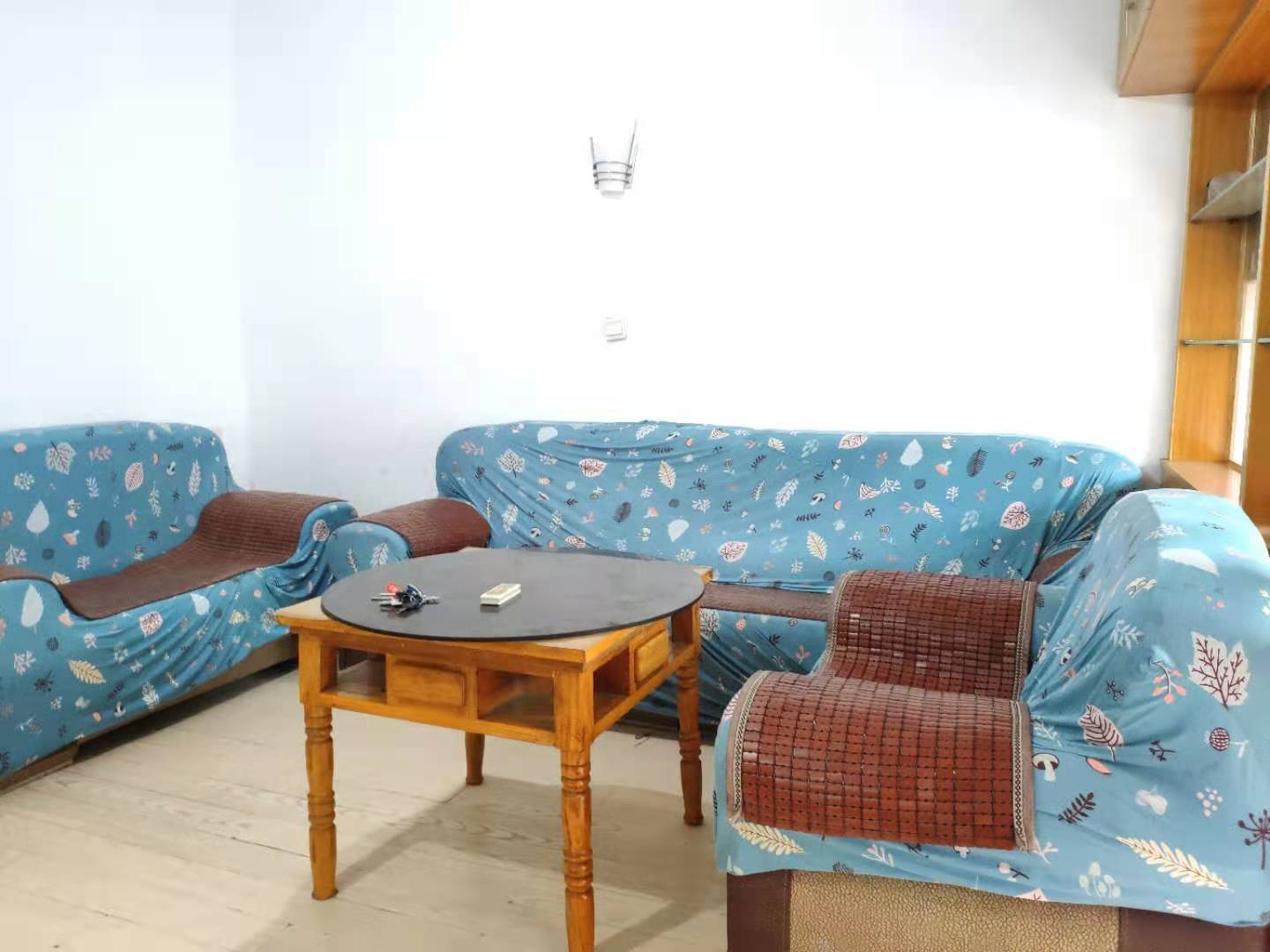 赵家村 2室2厅1卫 1000.0元/月 赵家村 2室2厅1卫 1000.0元/月室内图