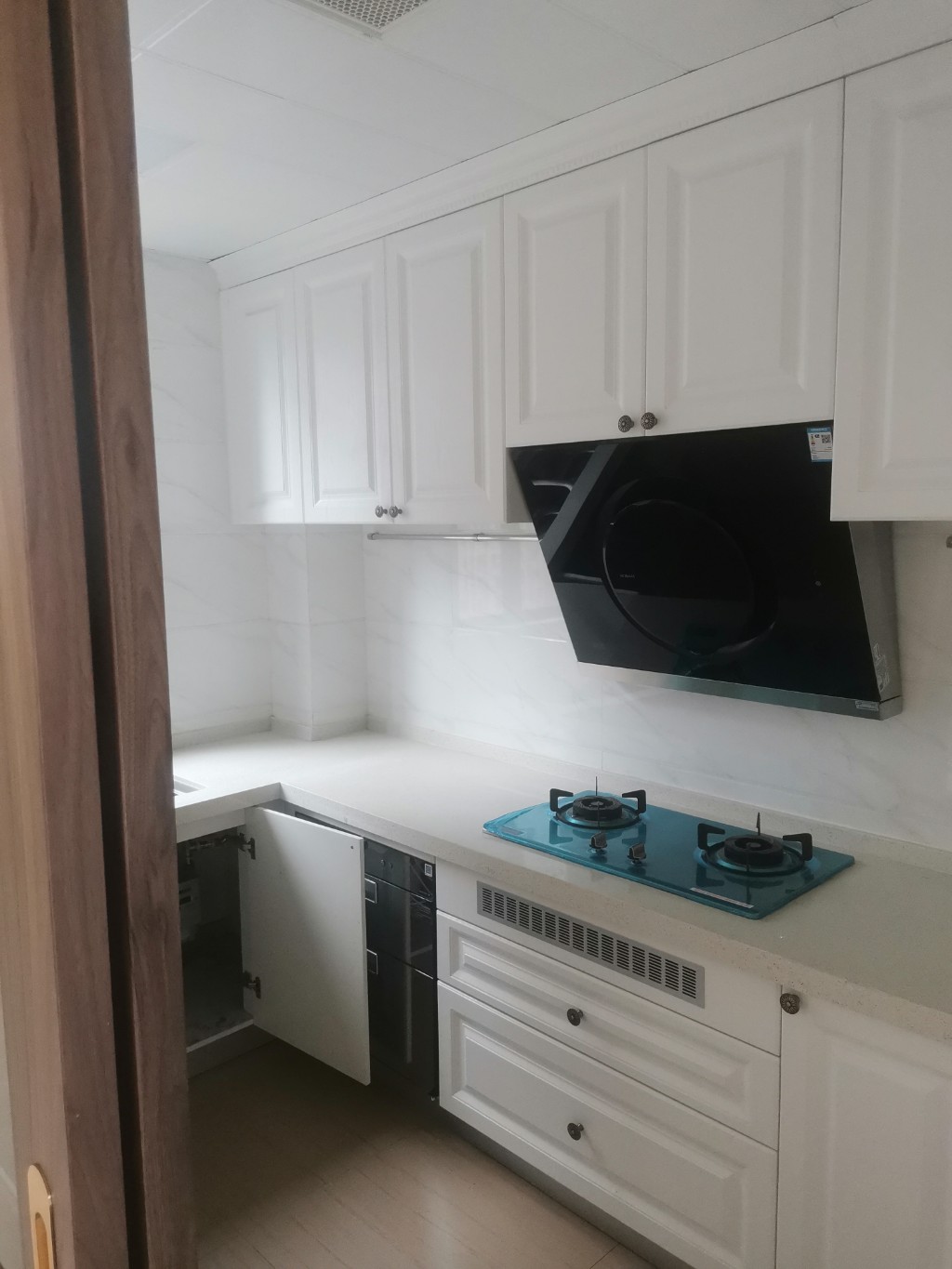 华耀碧桂园十里江湾天汇  4室2厅2卫    2000.0元/月 华耀碧桂园十里江湾天汇  4室2厅2卫    2000.0元/月室内图