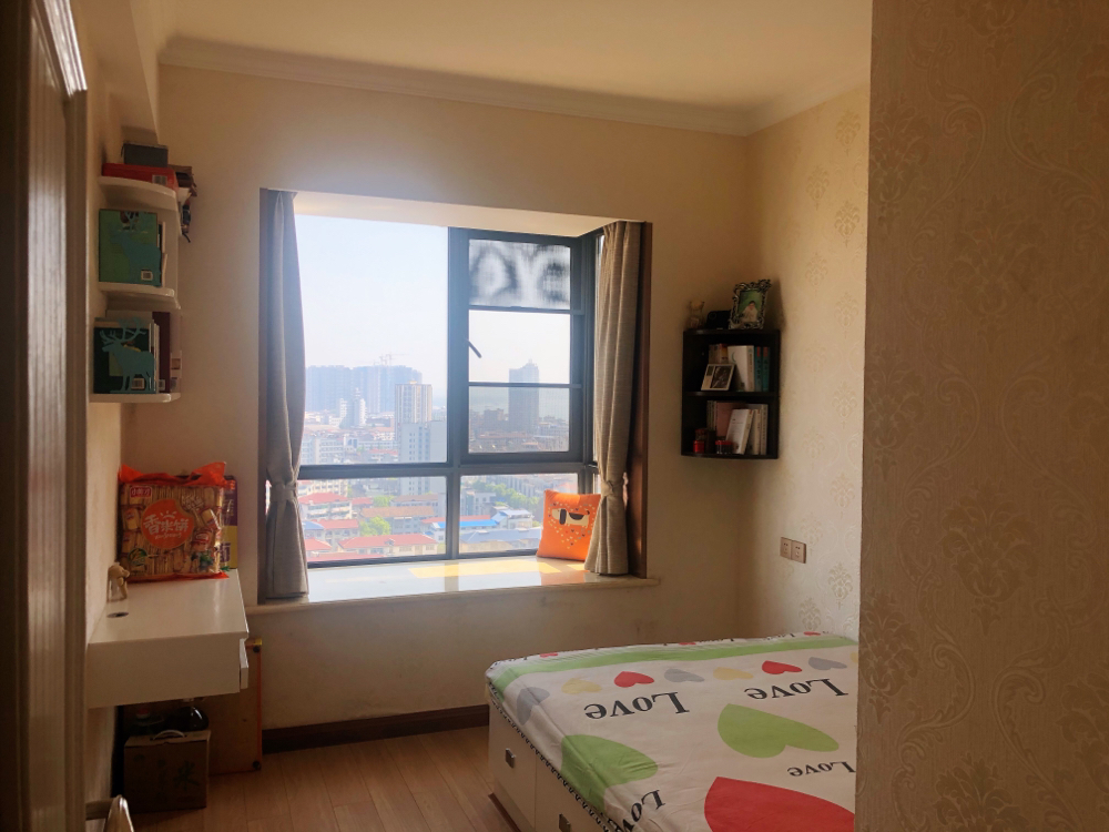 万和世家 3室2厅2卫 88.8万 万和世家 3室2厅2卫 88.8万卧室