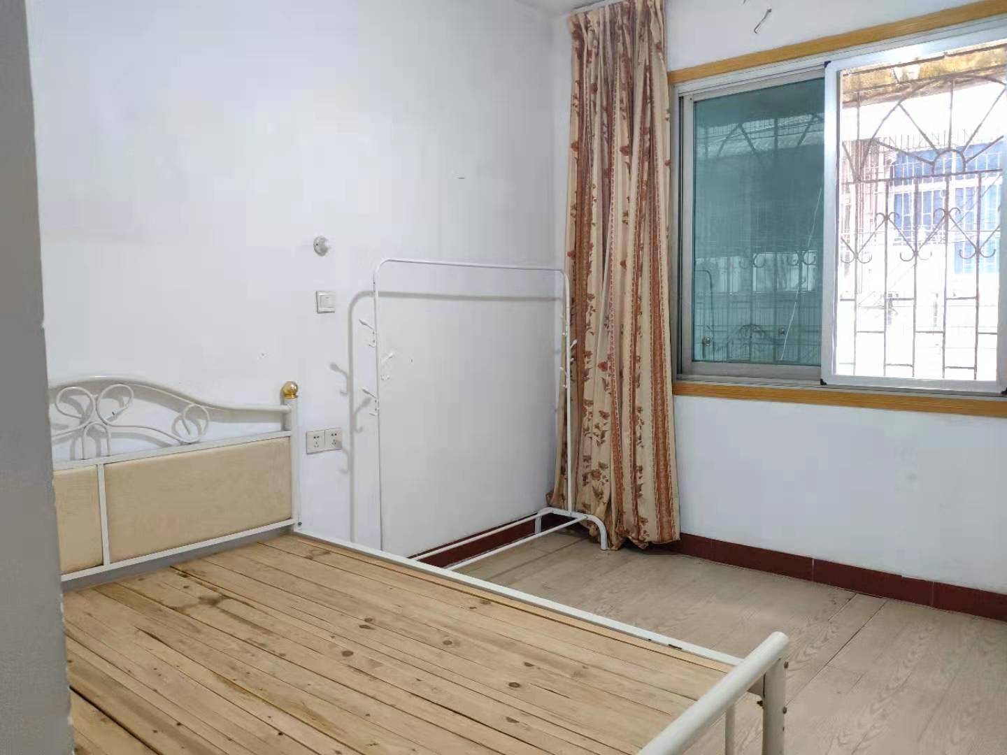 赵家村 2室2厅1卫 1000.0元/月 赵家村 2室2厅1卫 1000.0元/月室内图