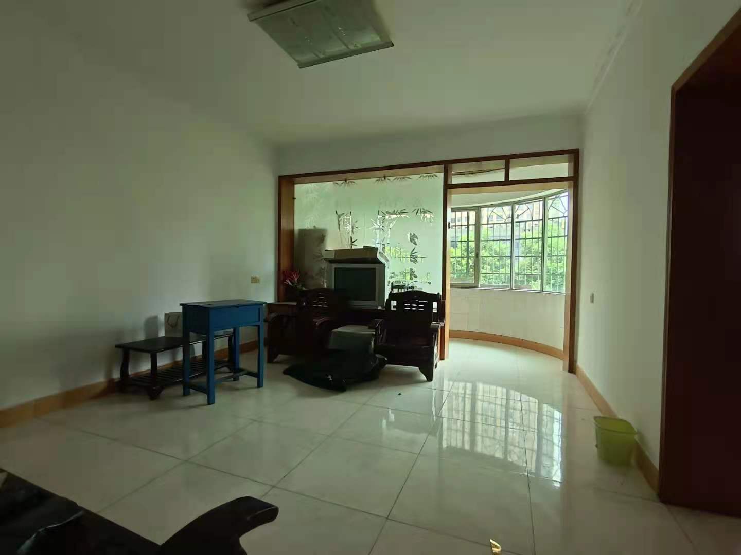 益清综合楼 3室2厅1卫 900.0元/月 益清综合楼 3室2厅1卫 900.0元/月室内图