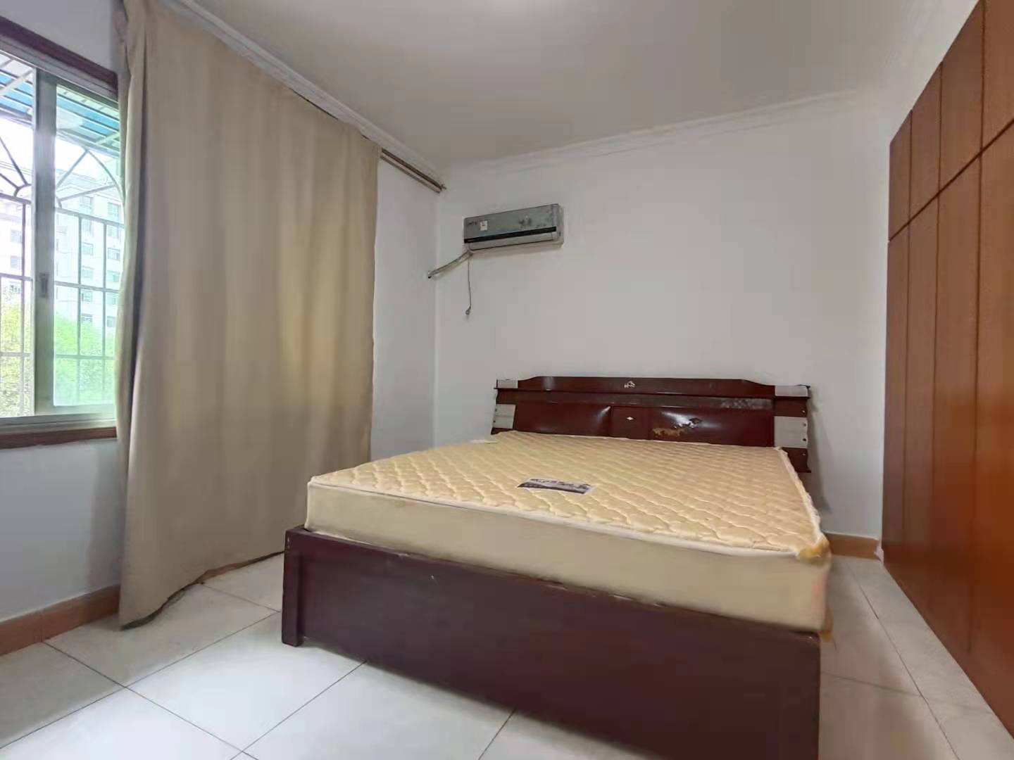 益清综合楼 3室2厅1卫 900.0元/月 益清综合楼 3室2厅1卫 900.0元/月室内图