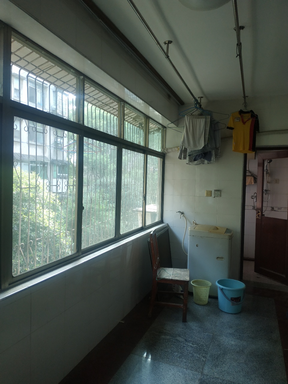 715矿小区  4室2厅2卫    1500.0元/月 715矿小区  4室2厅2卫    1500.0元/月室内图