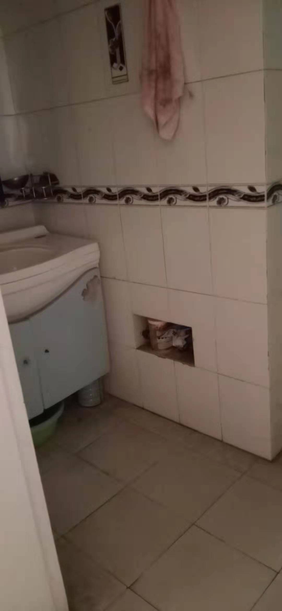 永丰商厦 3室2厅1卫 1000.0元/月 永丰商厦 3室2厅1卫 1000.0元/月室内图