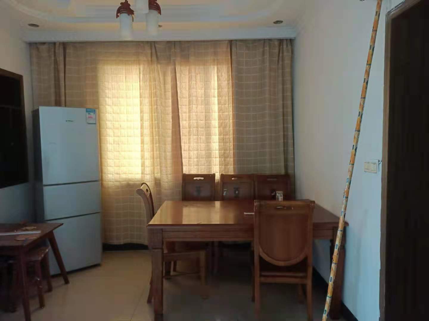 金花苑小区 3室2厅1卫 43.5万 金花苑小区 3室2厅1卫 43.5万客厅