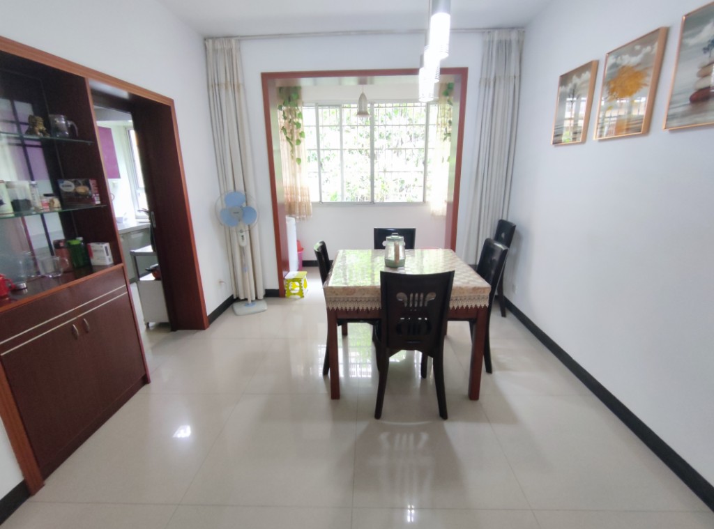 天泰小区  3室2厅2卫    78.8万 天泰小区  3室2厅2卫    78.8万