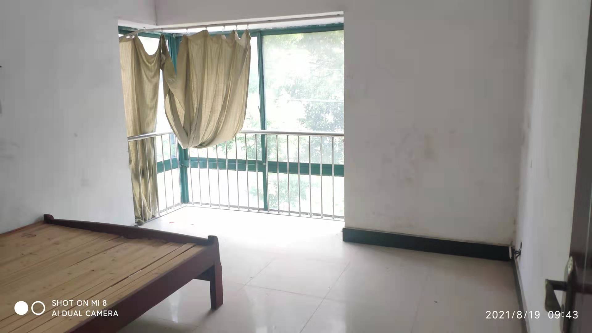 秦淮世家 3室2厅1卫 1300.0元/月 秦淮世家 3室2厅1卫 1300.0元/月室内图