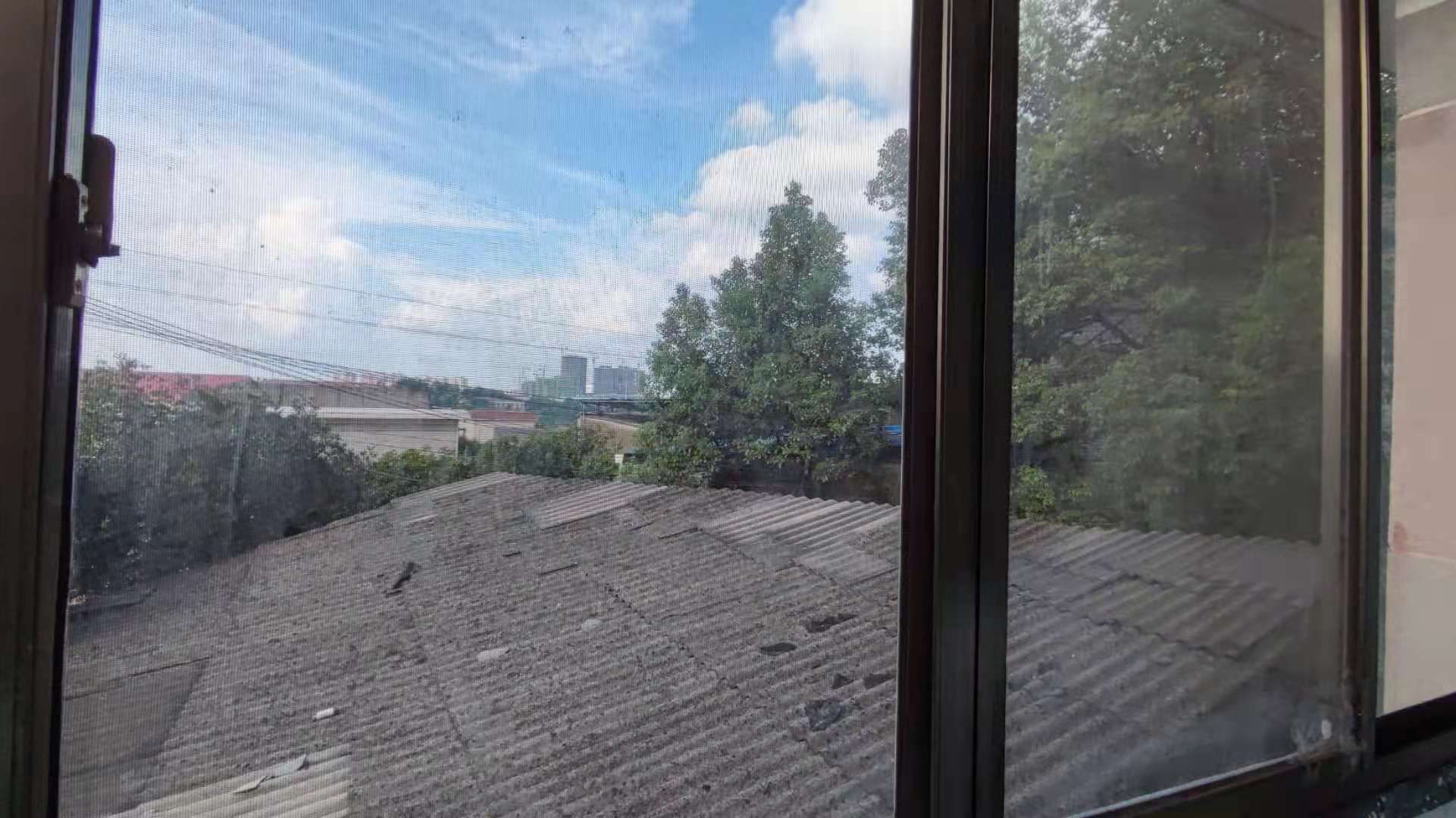 龙头铺镇双丰村 1室1厅1卫 800.0元/月 龙头铺镇双丰村 1室1厅1卫 800.0元/月室内图