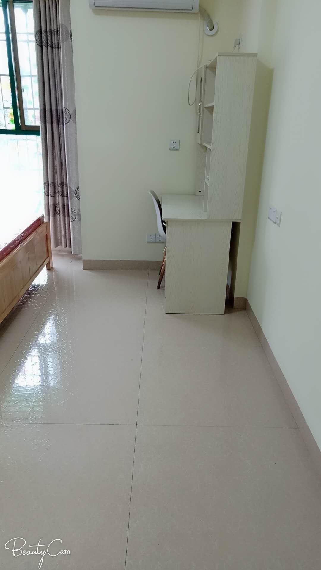 家和兴苑  2室1厅1卫    1580.0元/月 家和兴苑  2室1厅1卫    1580.0元/月室内图