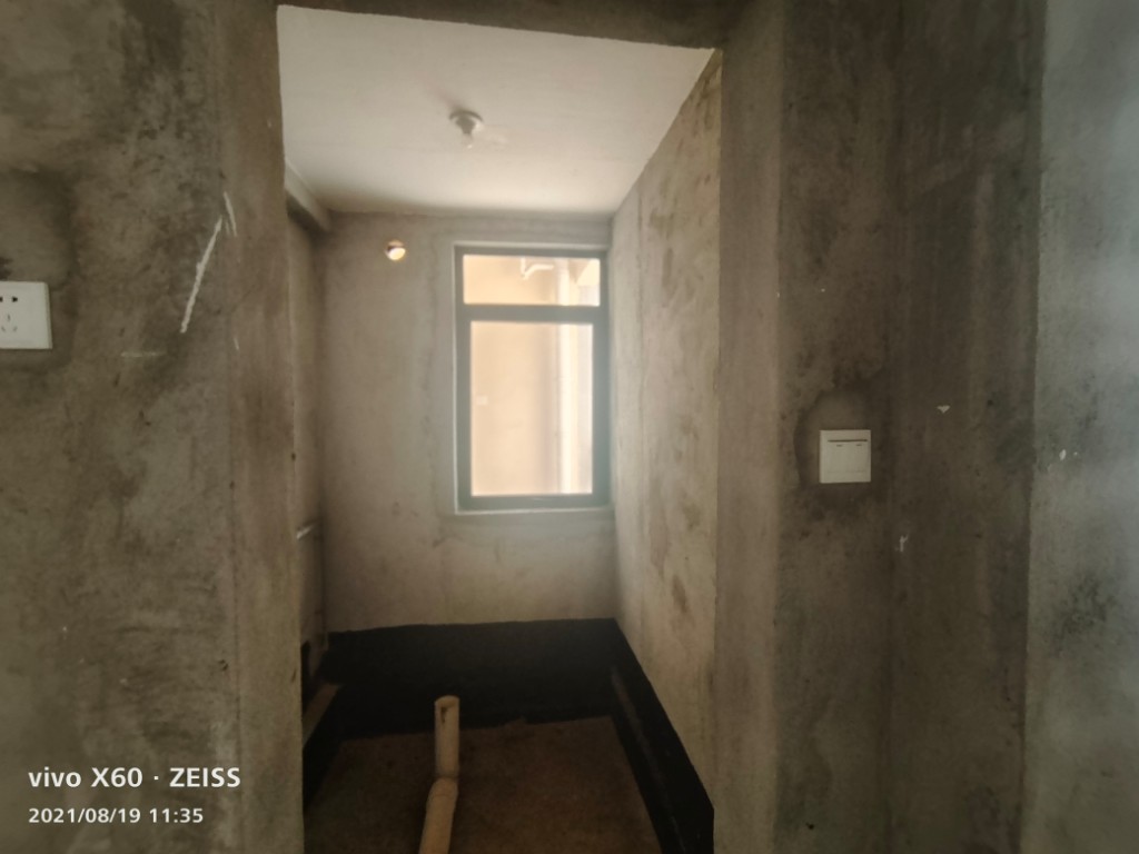 新桂广场 2室2厅1卫 53.8万 新桂广场 2室2厅1卫 53.8万客厅