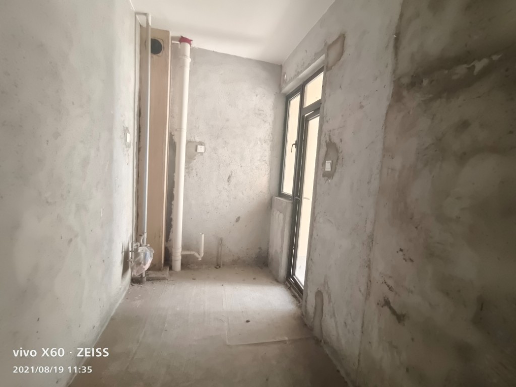 新桂广场 2室2厅1卫 53.8万 新桂广场 2室2厅1卫 53.8万客厅