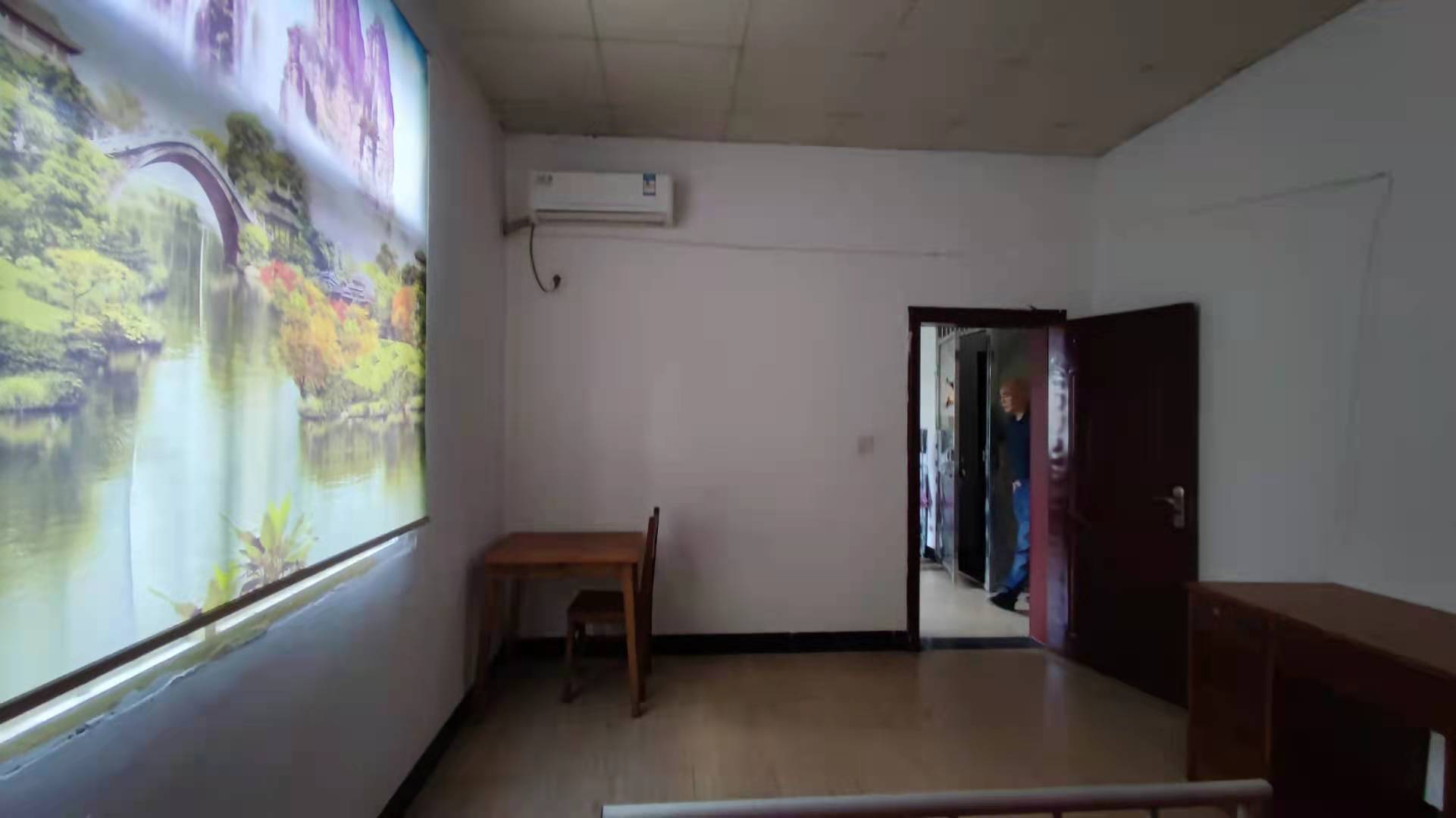 龙头铺镇双丰村 1室1厅1卫 800.0元/月 龙头铺镇双丰村 1室1厅1卫 800.0元/月室内图